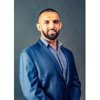 Fizz Hanif - Sales Associate