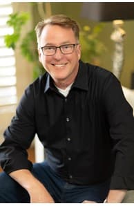 Dan Mclean - Gallery Photo