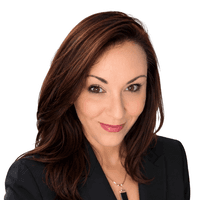 Kelly Luna - Loan Officer | NMLS #997134 in Edina, MN