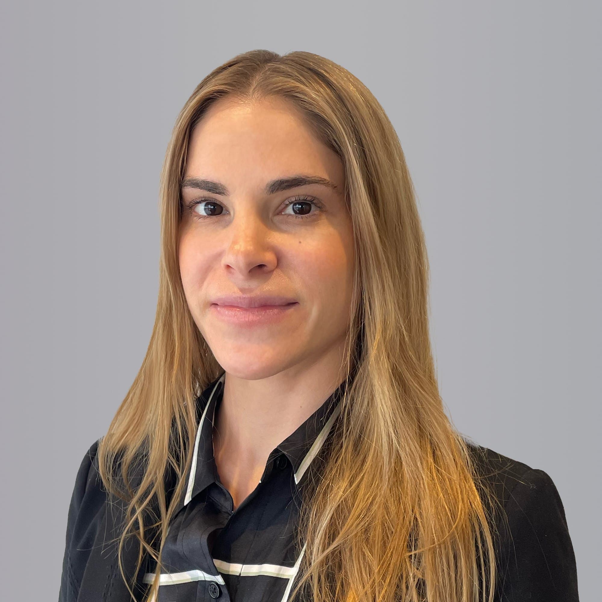 Samantha Miller - Associate in East Rutherford, NJ