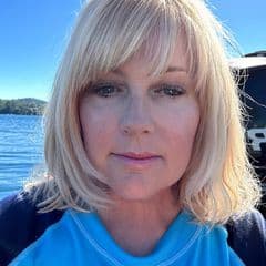 Lisa Bolanos JD Elevate Realty - Broker Owner Team Leader in Lake Arrowhead, CA