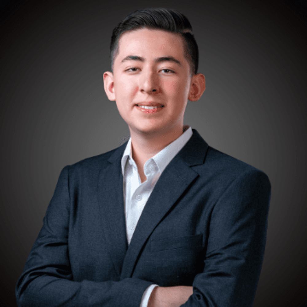 Esteban De La Paz - Realtor in Corona, CA