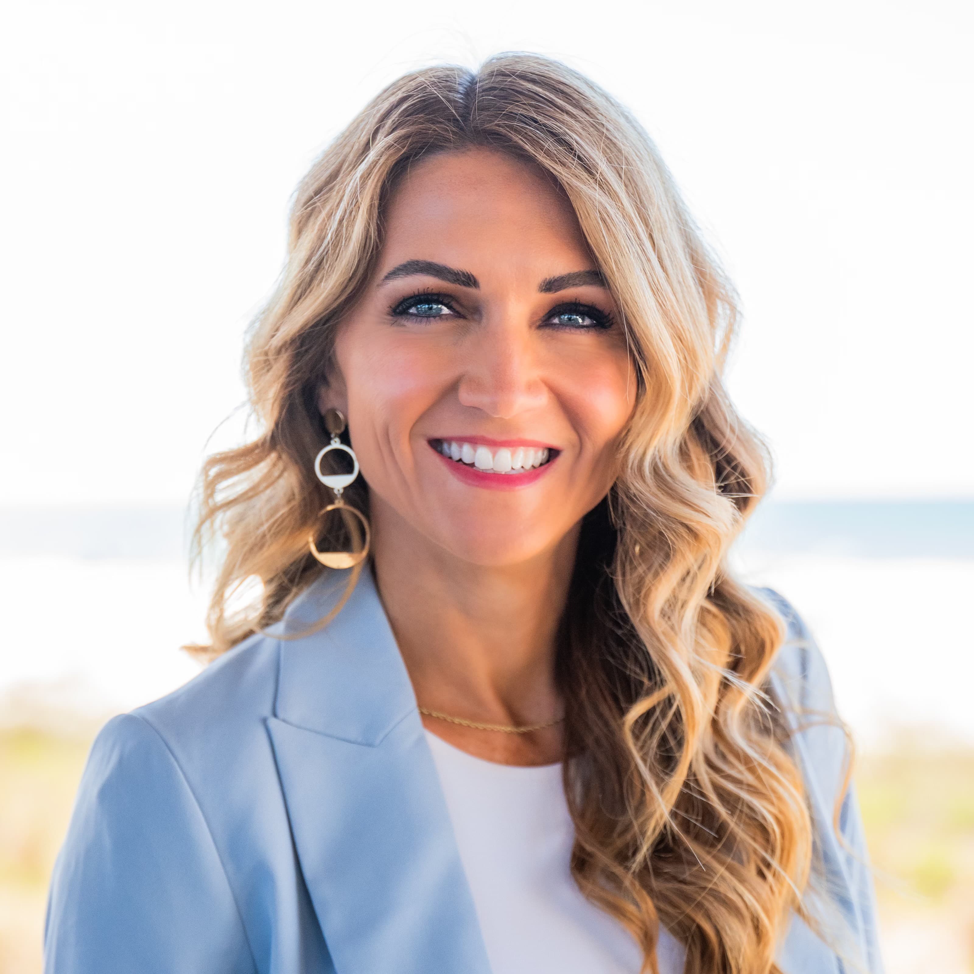Mindy Jones - Associate in Orange Beach, AL