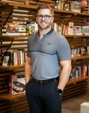 Alex Hughes - Physical Therapist in Vancouver, WA
