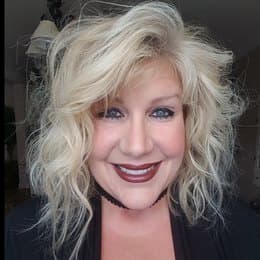 Nena Cox - Real Estate Consultant in Tampa, FL
