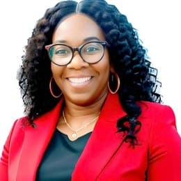 Michelle Chambers - Managing Broker in Arlington, TX