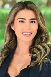 Laura Castillo Barbosa - Sales Associate in Miami Beach, FL