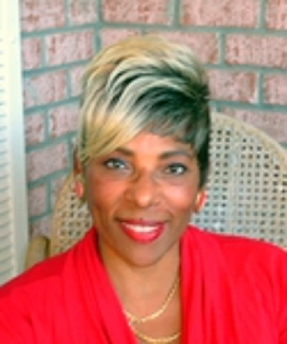 Faye Walker - Realtor in Destin, FL
