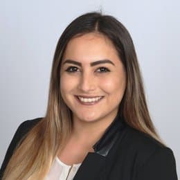 Nicole Warich in Miami, FL