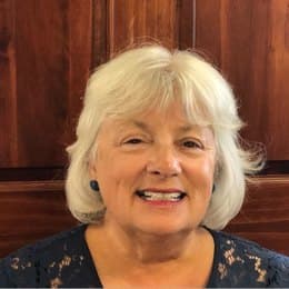Noreen Peterson in Steubenville, OH