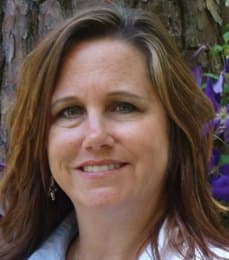 Kelly Mccarvill - Broker in Bath, NC