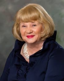 Dee Wright - Associate Broker in Saint Simons Island, GA
