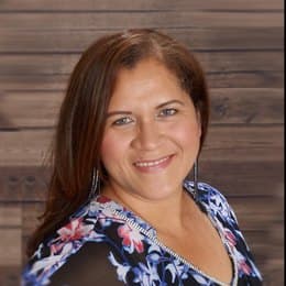 Tesoro Sitze - Agent in Goodyear, AZ