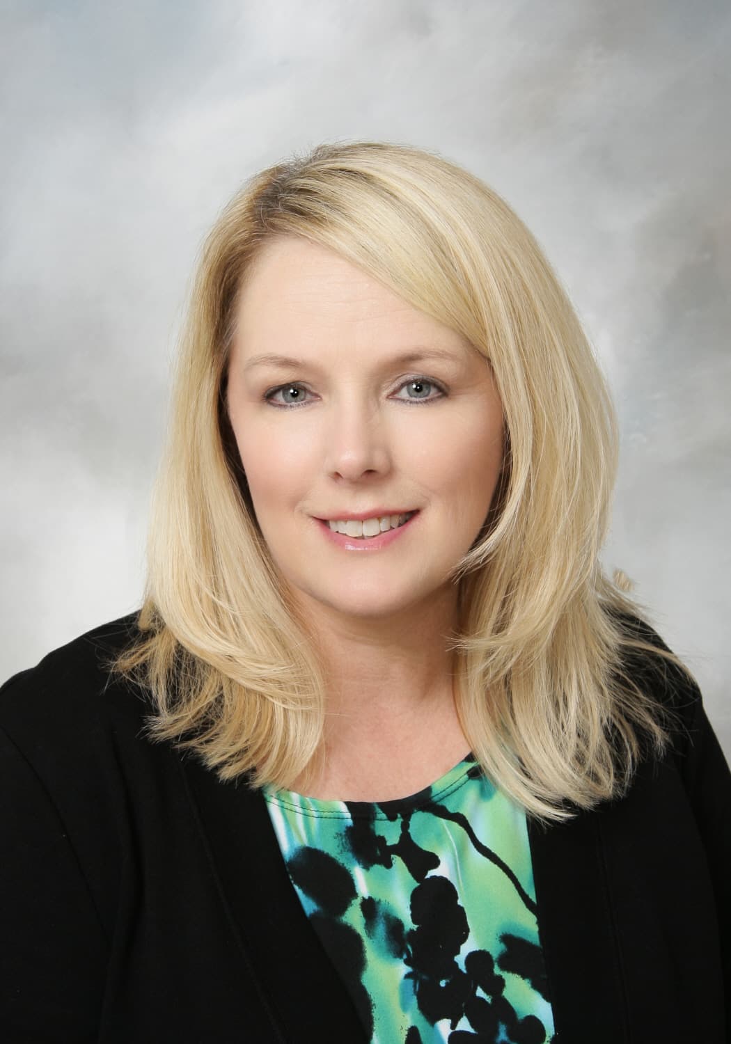 Linda Frazier at Home Services Lending - Des Moines - Gallery Photo