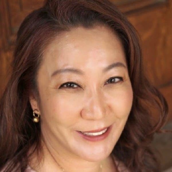 Helen Kim - Loan Officer