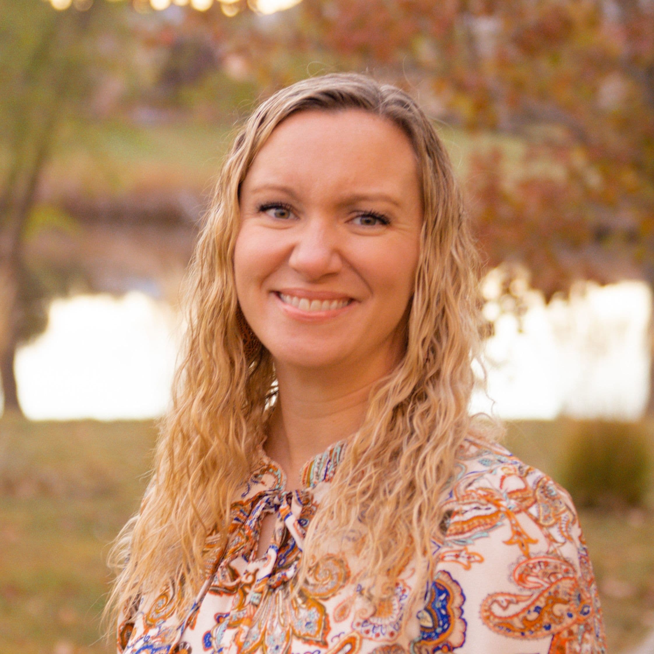 Annie Hoon - New American Funding - Loan Consultant | NMLS # 2423469