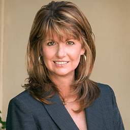 Lynn Holbrook Profile Picture
