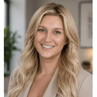 Madisson Sawicki - Loan Officer in Irvine, CA