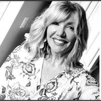 Deborah Becker - Senior Loan Officer in Lawrence, KS