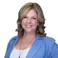 Candice Farthing - Senior Loan Officer in Mandeville, LA