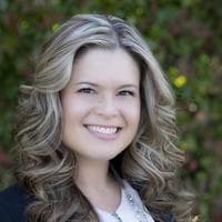 Candice Davis - Branch Manager in Roseville, CA