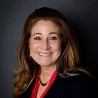 Julie Traub - Loan Officer in Waltham, MA
