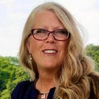 Pam Kaper - Loan Officer in Dover, DE