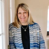 Karen Cox - VP & Mortgage Loan Originator | NMLS # 117349 in Salem, OR