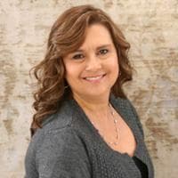 Sheila Freeland - Mortgage Loan Originator | NMLS # 404157 in Hermiston, OR