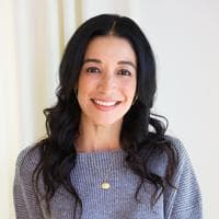 Joanne Valverde - Loan Officer | NMLS# 202704 in Pasadena, CA
