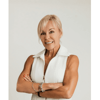 Karylle Wike - VP Mortgage Lending | NMLS# 546659 in Glen Carbon, IL