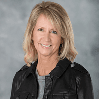 Tracy King at Prosperity Home Mortgage - Scottsdale - Mortgage Consultant | NMLS# 2251519 in Scottsdale, AZ