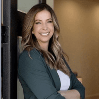 Rachel Helton | NMLS #664886 - Senior Mortgage Banker | Based in Asheville, Serving Homebuyers Across Multiple States in Asheville, NC