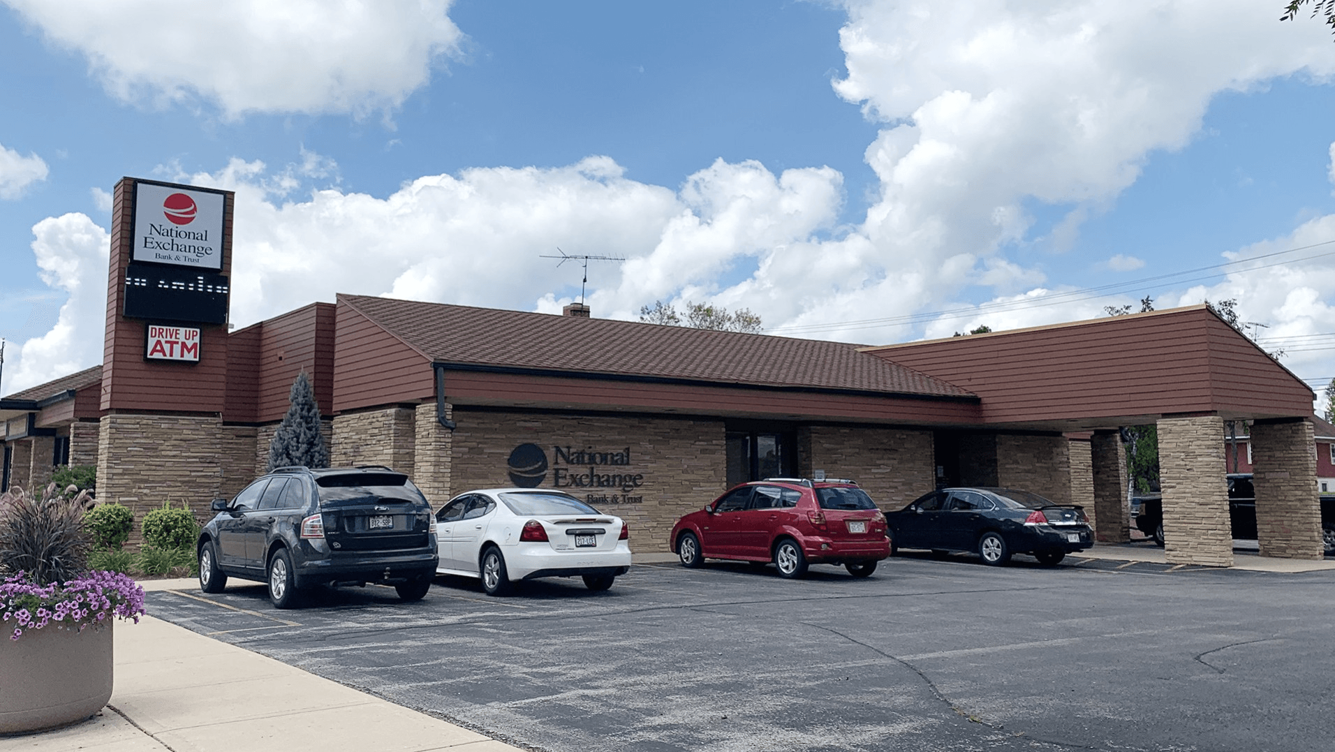 National Exchange Bank & Trust - Waupun - Gallery Photo