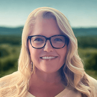Elaine Young - Senior Mortgage Consultant | NMLS# 770667 in Cornelius, NC