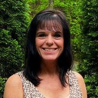 Guild Mortgage - Julie Grandy - Loan Officer | NMLS# 179973 in Orange Park, FL