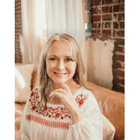 Guild Mortgage - Nicole Larke - Loan Officer | NMLS# 569096 in Portland, OR