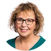 Guild Mortgage - Stephanie Matthews - Senior Loan Officer | NMLS# 111852 in Wenatchee, WA