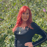 Guild Mortgage - De Anna Bangerter - Branch Manager / Utah CE Instructor | NMLS# 23114 in Midvale, UT