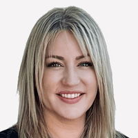 Guild Mortgage - Cassie Troup - Branch Manager | NMLS# 1224522 in Ukiah, CA