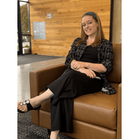 Guild Mortgage - Kari Cornfield - Sales Manager | NMLS# 666886 in Tacoma, WA
