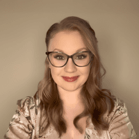 Caley Murphy - Customer Support Specialist in Lombard, IL