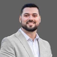Raul Ruiz, Jr. - Loan Officer | NMLS # 2294781 in Modesto, CA