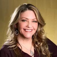 Lisa Brown - Mortgage Loan Originator | NMLS ID# 583047 in Coeur D Alene, ID
