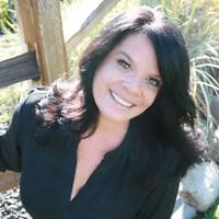 Krista Kaufman - Mortgage Loan Originator | NMLS ID# 404151 in Coeur D Alene, ID