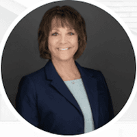 Jenny Dawson - Personal Mortgage Advisor Outside | NMLS #462280 in Saint Louis, MO