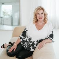 Carolyn Cole - Sr. Loan Officer | NMLS# 161385 |TN: 121683 in Brentwood, TN
