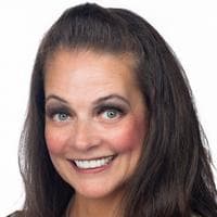 Tina Mitchell - Sr. Loan Officer | NMLS# 145420 in Bellevue, WA