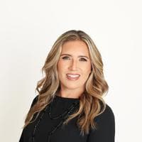 Lily Flores - Sales Associate , Realtor in Woodway, TX