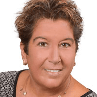 Denise Peach - Sr VP of Mortgage Banking | NMLS# 41008 in Leominster, MA